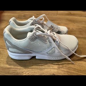 adidas Men's Unisex Adicross Zx Primeblue Spikeless Golf Shoes, size 8